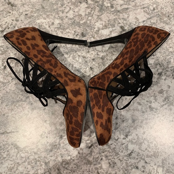 Nine West Stiletto Heel Leopard Print Sasafraso. - Picture 3 of 6